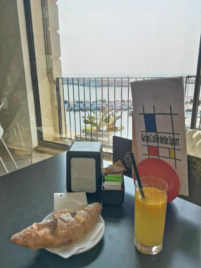 B & B San Giovanni 9 갈리폴리 외부 사진