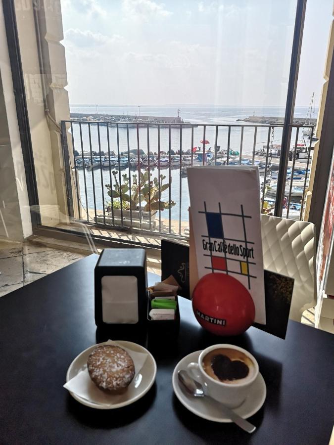 B & B San Giovanni 9 갈리폴리 외부 사진