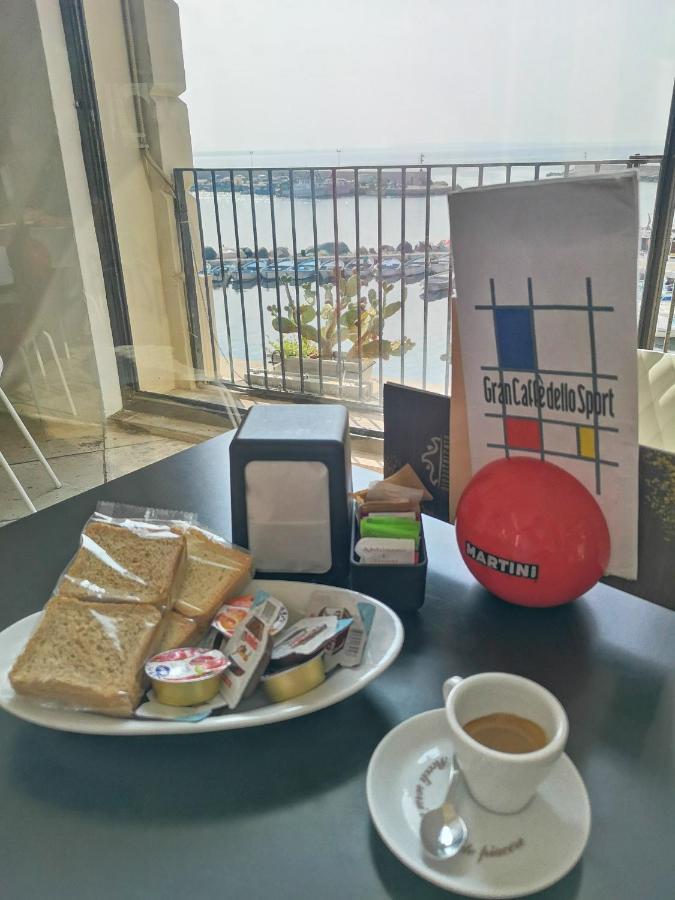 B & B San Giovanni 9 갈리폴리 외부 사진